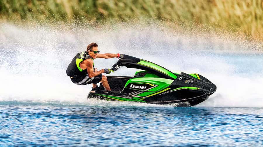 Arabian Sunset Jet Ski Tour – Waves Under the Orange Sky - The service record: punctual, polite, and reassuring