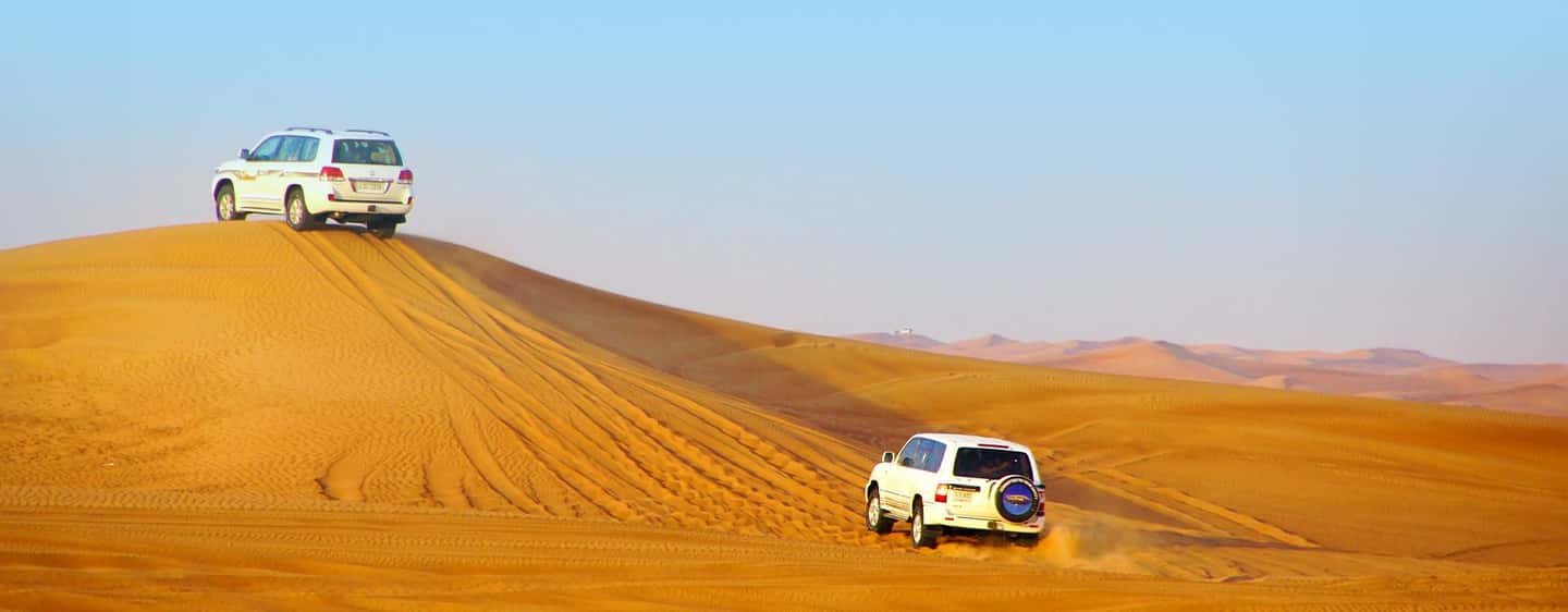 Doha: Beaches visit with Dune Bashing and SandBoarding - Dune bashing at the Inland Sea