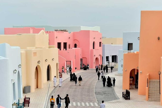 Doha City Souq Waqif Katara Pearl Qatar and Old Doha Port Tour - Taking in Qatar’s story at the National Museum