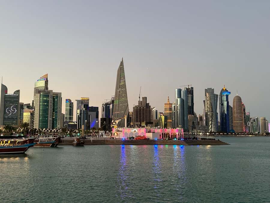 Doha: City Tour from Hamad Int'l Airport or Doha Cruise Port - Lusail and the I Love Lusail Statue