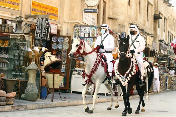 Doha City Tour (Private Tour) - The Pearl Island shows Qatar’s luxury side