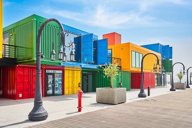 Doha City Tour with Transit & Layover from Airport - Box Park: Doha’s colorful port-side introduction