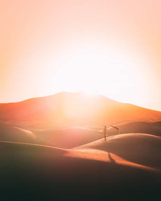 Doha: Desert Safari, Sandboarding, Camel Ride and Inland Sea - Pickup at the National Museum and the long road south