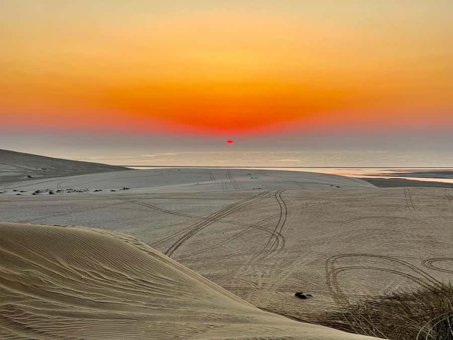 Doha: Desert Safari Sunrise Tour/Sunset Tour - The first 45 minutes of dune bashing