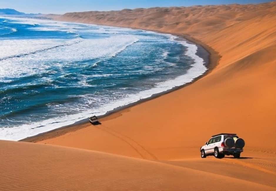 Doha: Desert Safari to the Inland Sea with All Activities - Dune bashing with a professional driver