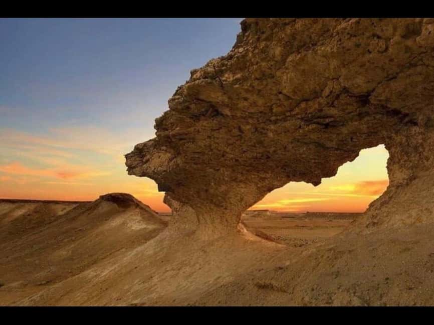 Doha: Full-Day North and West Tour with Forts and Qatari - Richard Serra’s desert artwork
