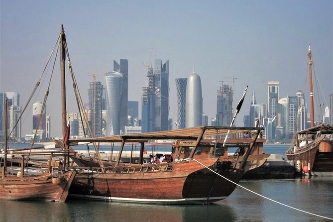Doha: Iconic Sights, Culture & Museum of Islamic Art Tour - The Corniche: ten minutes beside Doha Bay