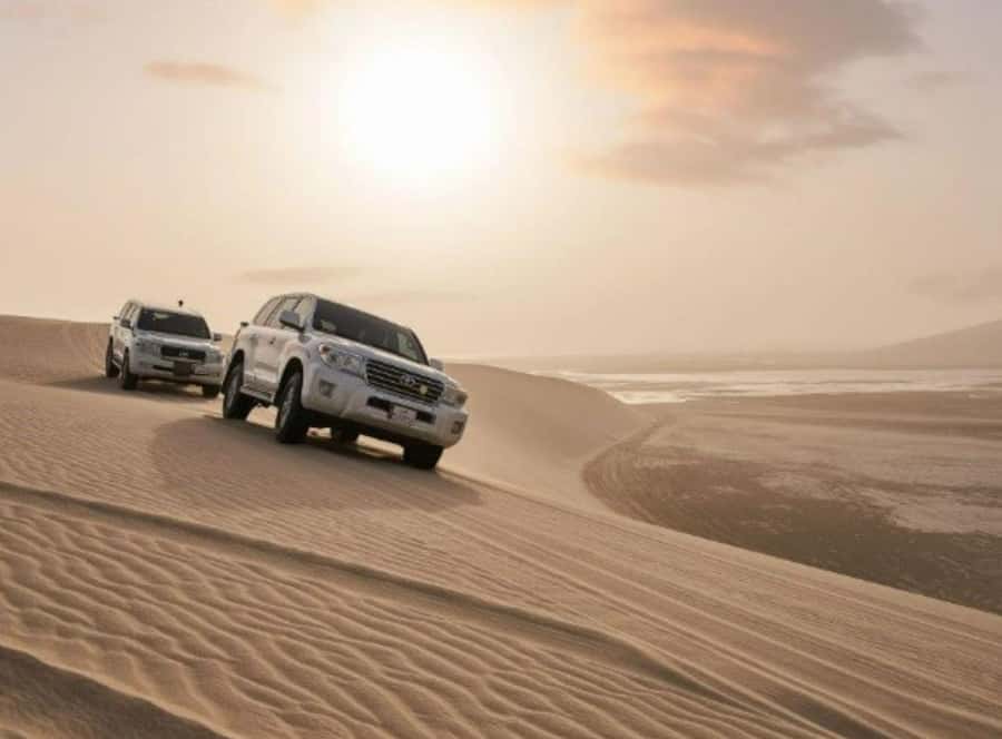 Doha : Inland Sea Desert Safari ,Camel Ride & Sandboarding - Why this four-hour desert trip works