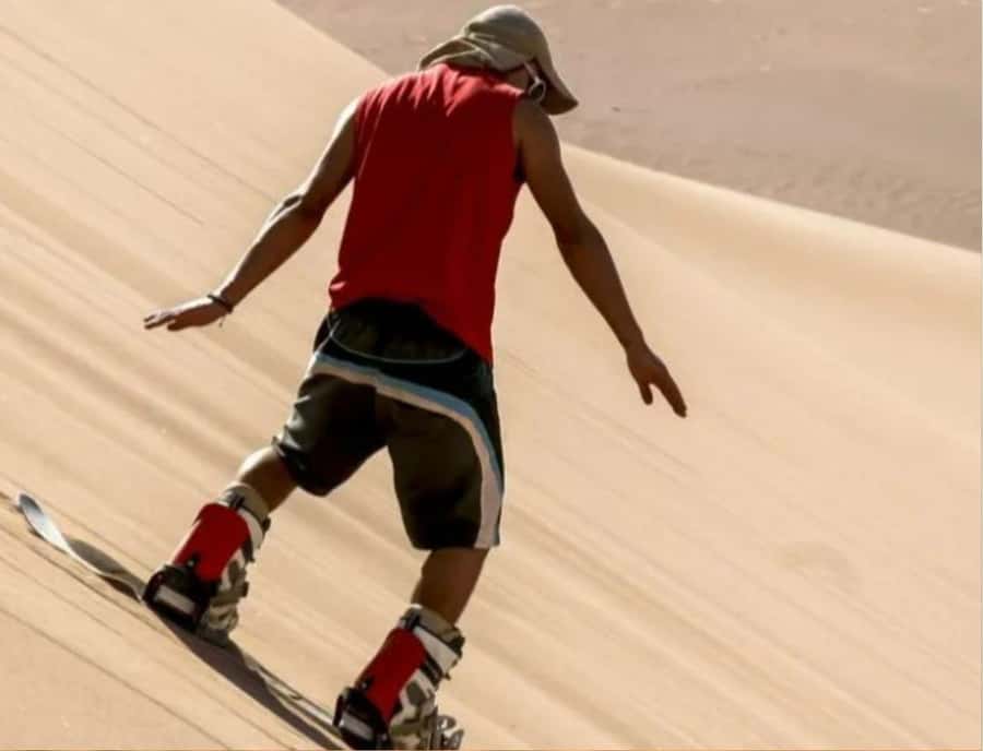 Doha : Inland Sea Desert Safari ,Camel Ride & Sandboarding - What the guide adds to the experience