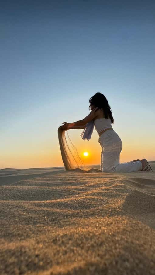 Doha: inland sea Tour With Dune Bashing &Sandboarding fun - Why This Safari Works Well for a Short Doha Visit