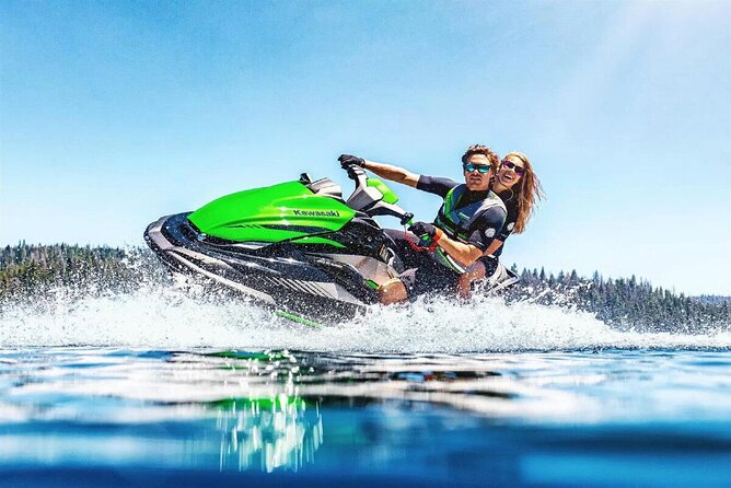 Doha: Jet Ski to Skyline with View of Katara and Pearl Qatar - Getting ready with safety gear and a guide