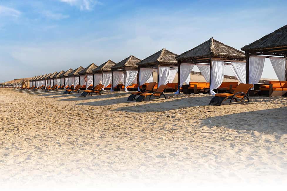 Doha: Overnight Desert Safari with Dinner and Breakfast - Sandboarding for a quieter kind of thrill