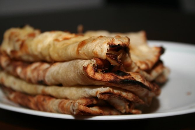 Doha: Pearl Island Food Tour – 7 Tastings, AC Vehicle - Persian Kebabs, Kunafa, and Arabic Coffee in Medina Centrale