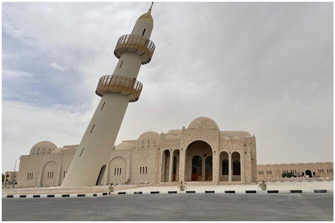 Doha, Qatar: Came Racing Track, Oryx & Sheikh Faisal Museum Tour. - Sheikh Faisal Museum: a collection measured in thousands