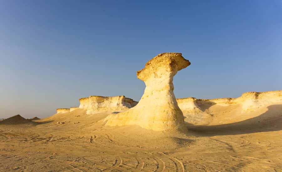 Doha: Richard Serra Sculpture,Mushroom Hill,Camel Race Track - The Camel Track Connection