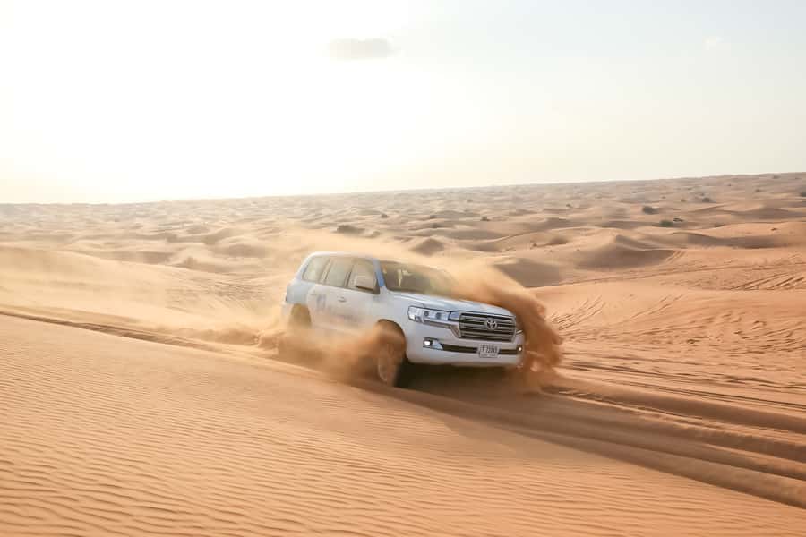 Doha: Safari, ATV, Camels, Sandboarding and Inland Sea Tour - Sandboarding without a long lesson