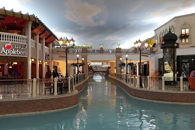 Doha Tour with Gondola Ride at Villaggio Mall - Old Doha Port Box Park in 30 minutes