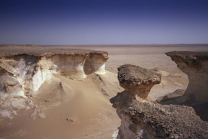 Doha: West Coast Tour Serra and Mushroom Rocks - What the small group adds