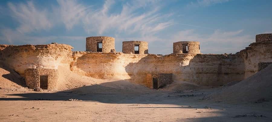 Explore Zekreet: Richard Serra Art & Mushroom Rock Wonders - Key points to know before you go