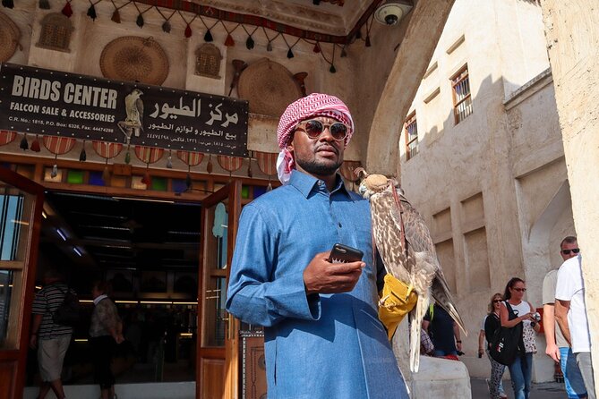 Grand Doha City Tour - The camel racetrack and Sheikh Faisal Museum question