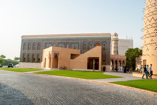 Half Day Doha City Tour with Lunch or Dinner - The Pearl Qatar and Porto Arabia Boardwalk