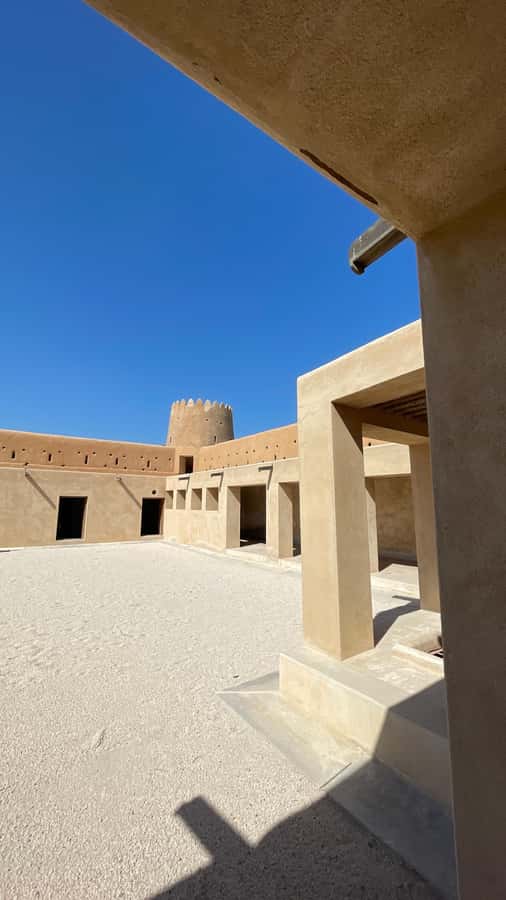 North of Qatar: Olafur Eliasson Exibit, Zubara fort & jumail - Who will enjoy this tour most
