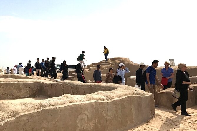 North Qatar Half-Day Tour: Al Zubarah, Purple Island & Mangroves - Al Khor: fishing boats, pearling, and a working port