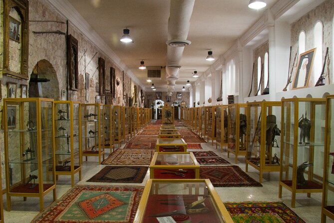 Private Combo Tour to Sheikh Faisal Museum and Camel Racing Track - Two hours inside Sheikh Faisal Museum