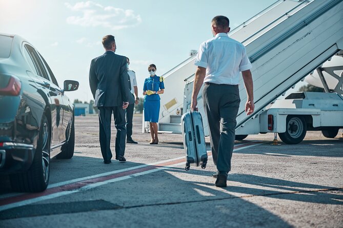 Private Doha Airport Transfer to Doha, Qatar - A private car for four, not a shared shuttle