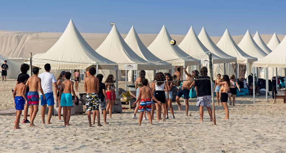 Private Full-Day Desert Tour - Khor Al Adeid, where sand meets the sea