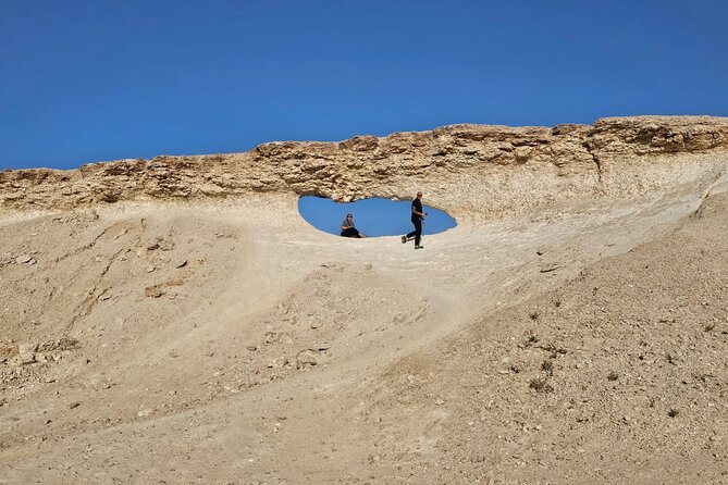 Qatar West Coast Zkreet Richard Sierra Camel Track Rock Formation - The guide can shape the experience