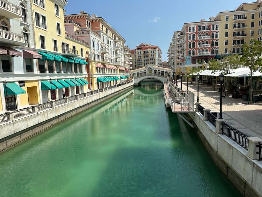 Things To Do In Doha: City Tour, Souq Waqif & Dhow Boat Ride - The guide can shape the experience
